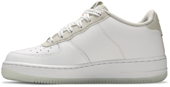 (JR) 耐克空军一号LV8 3 '白色全橙' CD7409-100 Lookbook (JR) 耐克空军一号LV8 3 '白色全橙' CD7409-100