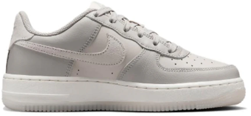 (JR) ナイキ エアフォース 1 LV8 5 ''ライトボーン'' HF5349-001 Order (JR) ナイキ エアフォース 1 LV8 5 ''ライトボーン'' HF5349-001