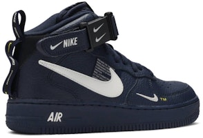 (JR) Nike Air Force 1 Mid LV8 'Overbranding' Lelaki AV3803-400 Lookbook (JR) Nike Air Force 1 Mid LV8 'Overbranding' Lelaki AV3803-400