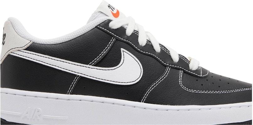 (JR) Nike Air Force 1 S50 'Hitam Putih' DB1560-001 Order (JR) Nike Air Force 1 S50 'Hitam Putih' DB1560-001