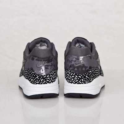 (JR) 나이키 에어 맥스 1 '스프링클' (Nike Air Max 1 'Sprinkle') 528898-001 Lookbook (JR) 나이키 에어 맥스 1 '스프링클' (Nike Air Max 1 'Sprinkle') 528898-001