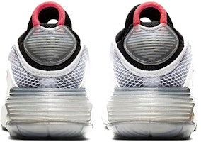 Nike Air Max 2090 耐磨 低筒 跑步鞋 女款 白色 Shop Nike Air Max 2090 耐磨 低筒 跑步鞋 女款 白色