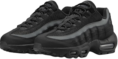 (JR) Nike Air Max 95 ''Hitam Anthracite'' HV2539-001 Lookbook (JR) Nike Air Max 95 ''Hitam Anthracite'' HV2539-001