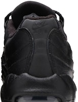 (JR) Nike Air Max 95 Recraft 'Triple Black' Hitam Pekat CJ3906-001 Sizing (JR) Nike Air Max 95 Recraft 'Triple Black' Hitam Pekat CJ3906-001