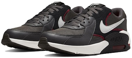 Nike Air Max Excee (GS) 耐磨防滑輕便 低幫跑步鞋 黑白 Lookbook Nike Air Max Excee (GS) 耐磨防滑輕便 低幫跑步鞋 黑白