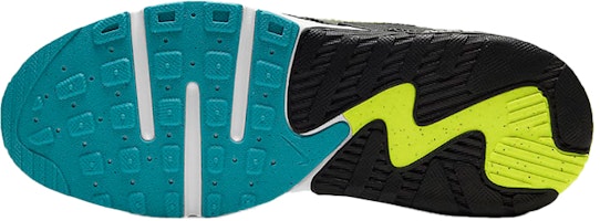 (JR) ナイキ エア マックス エクシ "パワーアップ" CW5834-001 Details for (JR) ナイキ エア マックス エクシ "パワーアップ" CW5834-001