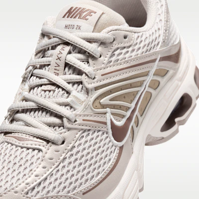 Nike Air Max Moto 2K Crème II/Uitverkoop/Faux Bruin IQ9430-200 Cheap Nike Air Max Moto 2K Crème II/Uitverkoop/Faux Bruin IQ9430-200