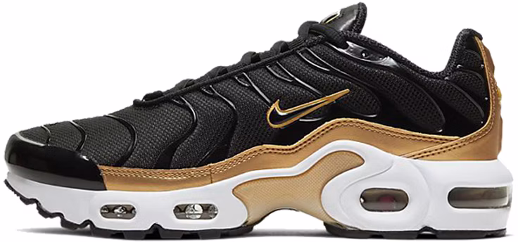 youth-nike-air-max-plus-black-metallic-gold-cd-0609-002