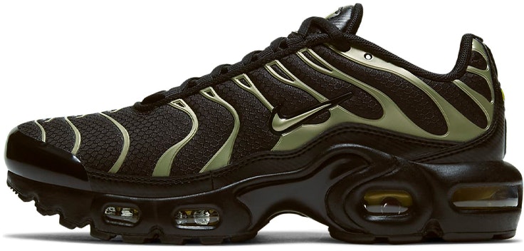 youth-nike-air-max-plus-black-metallic-gold-cd-0609-011
