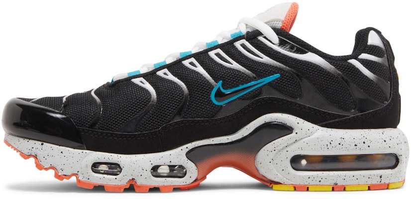 (JR) 나이키 에어맥스 플러스 '블랙 터프 오렌지 스펙클' CD0609-014 Lookbook (JR) 나이키 에어맥스 플러스 '블랙 터프 오렌지 스펙클' CD0609-014