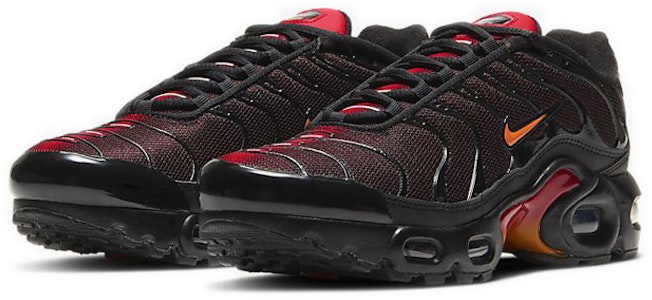 (JR) Nike Air Max Plus 'Hitam University Merah' CV9636-001 Lookbook (JR) Nike Air Max Plus 'Hitam University Merah' CV9636-001