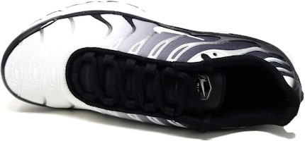 (JR) Nike Air Max Plus 'Hitam Putih' 655020-077 Lookbook (JR) Nike Air Max Plus 'Hitam Putih' 655020-077