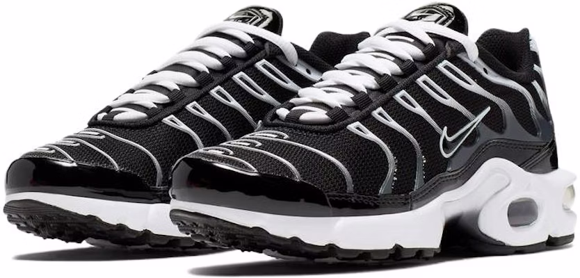 (JR) 나이키 에어맥스 플러스 '블랙 화이트' AR1852-006 Lookbook (JR) 나이키 에어맥스 플러스 '블랙 화이트' AR1852-006