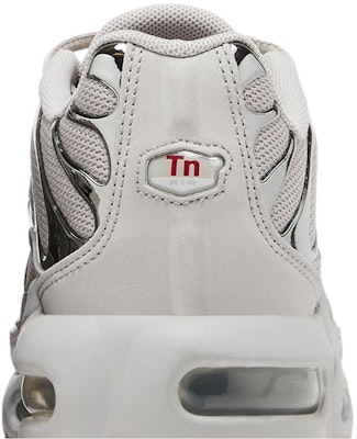 (Youth) Nike Air Max Plus 'Light Iron Ore Chrome' FZ0977-001 Sizing (Youth) Nike Air Max Plus 'Light Iron Ore Chrome' FZ0977-001