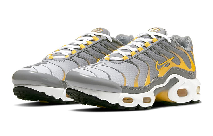 Lookbook (JR) Nike Air Max Plus 'Kelabu Zarah Kuning Gelap' DJ4619-002