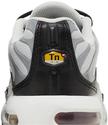 (JR) 耐克Air Max Plus '经典灰红' CD0609-017 Sizing (JR) 耐克Air Max Plus '经典灰红' CD0609-017