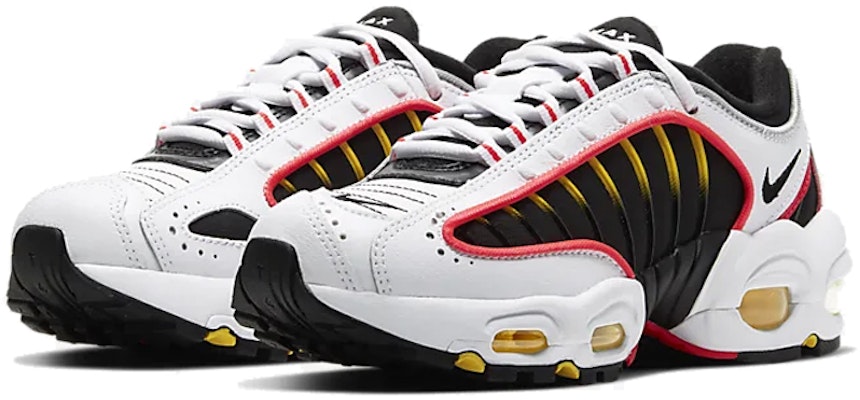 (JR) Nike Air Max Tailwind 4 'Putih Hitam Merah' BQ9810-105 Lookbook (JR) Nike Air Max Tailwind 4 'Putih Hitam Merah' BQ9810-105
