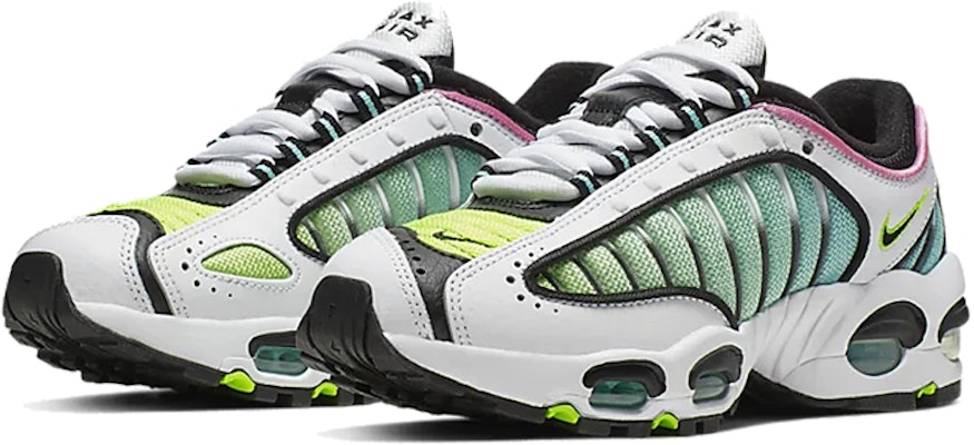 (JR) Nike Air Max Tailwind 4 'Putih China Rose' BQ9810-102 Lookbook (JR) Nike Air Max Tailwind 4 'Putih China Rose' BQ9810-102