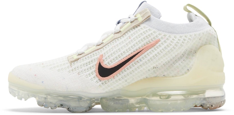 (JR) Nike Air VaporMax 2021 Flyknit 'Swoosh Tak Sama - Putih' DQ7758-100 Lookbook (JR) Nike Air VaporMax 2021 Flyknit 'Swoosh Tak Sama - Putih' DQ7758-100