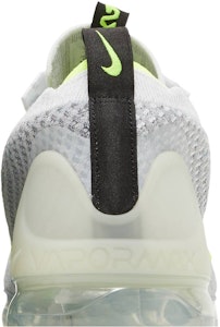 (JR) ナイキ エア ヴェイパーマックス 2021 FK "ウルフグレー/ボルト" DB1550-005 Sizing (JR) ナイキ エア ヴェイパーマックス 2021 FK "ウルフグレー/ボルト" DB1550-005