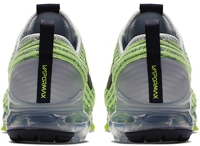 (JR) Nike Air VaporMax Flyknit 3 'Light Silver Volt' Sepatu Sneaker BQ5238-002 Lookbook (JR) Nike Air VaporMax Flyknit 3 'Light Silver Volt' Sepatu Sneaker BQ5238-002