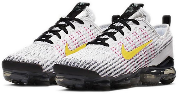 (JR) Nike Air VaporMax Flyknit 3 'Putih Kuning Dinamik' BQ5238-102 Lookbook (JR) Nike Air VaporMax Flyknit 3 'Putih Kuning Dinamik' BQ5238-102