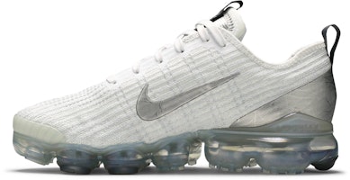 Nike Air Vapormax Flyknit 3 (GS) 白銀 Lookbook Nike Air Vapormax Flyknit 3 (GS) 白銀