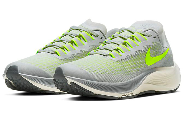 (Youth) Nike Air Zoom Pegasus 37 'Smoke Grey Volt' 圖 3