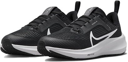 (青少年)Nike Air Zoom Pegasus 40「黑白」DX2498-001 Lookbook (青少年)Nike Air Zoom Pegasus 40「黑白」DX2498-001