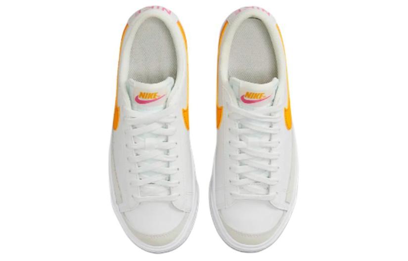 Shop (JR) 耐克Blazer Low '77 GS '峰会白大学金' DA4074-123