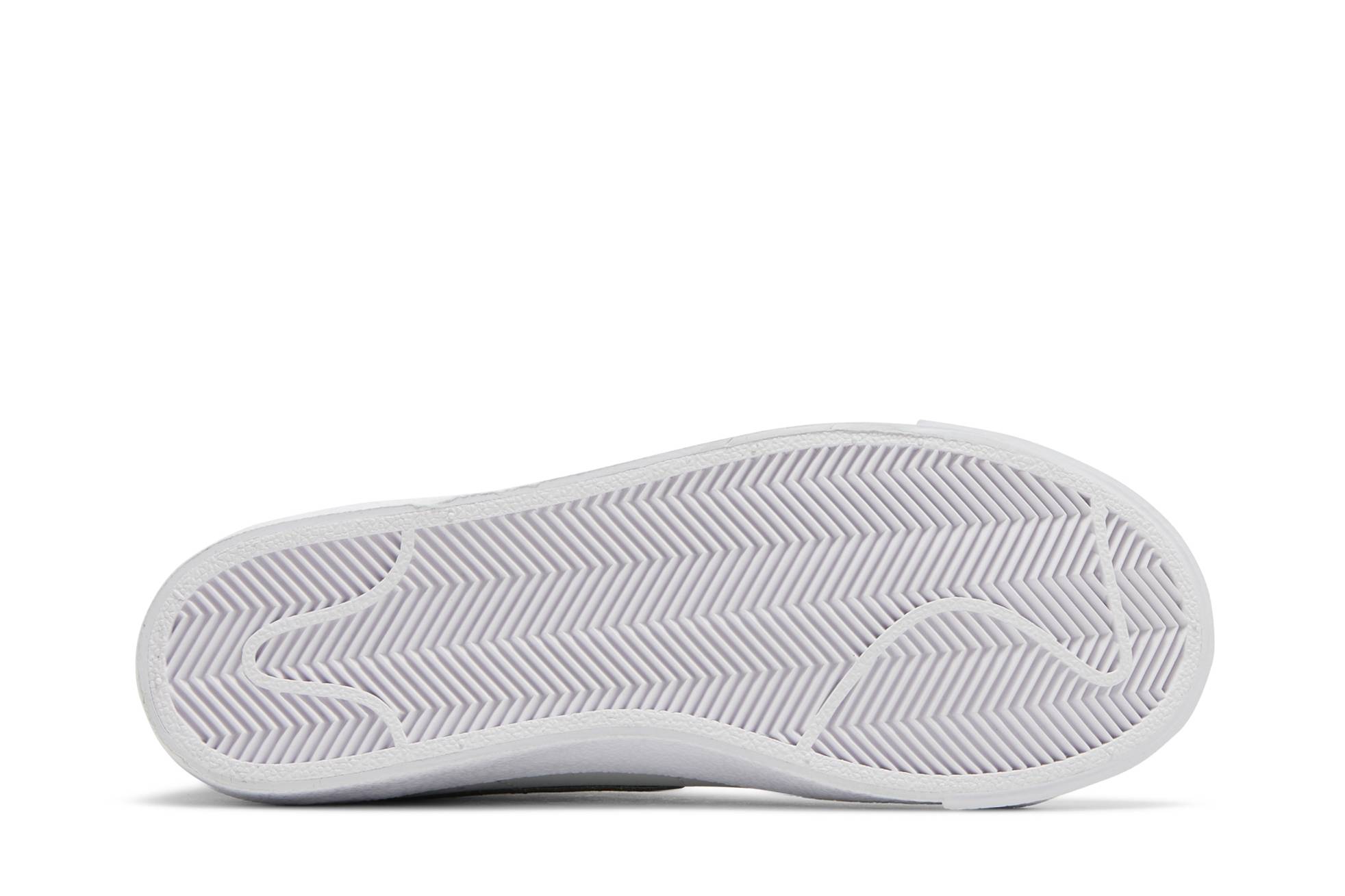 Shop (JR) Nike Blazer Mid '77 GS 'Grey Fog' Gris Niebla DA4086-006