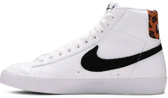 (JR) Nike Blazer Mid '77 GS 'White Leopard' Putih Macan Tutul DJ4603-100 Lookbook (JR) Nike Blazer Mid '77 GS 'White Leopard' Putih Macan Tutul DJ4603-100