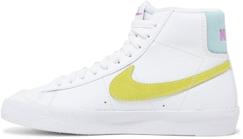 (JR) Nike Blazer Mid '77 GS 白色荧光黄 DH4112-100 Lookbook (JR) Nike Blazer Mid '77 GS 白色荧光黄 DH4112-100
