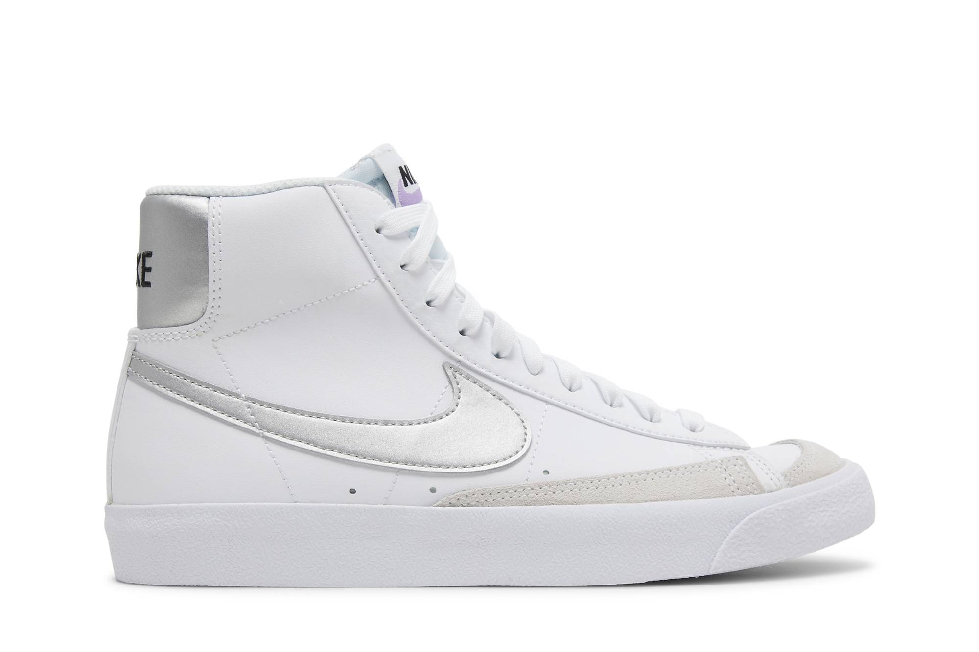 Buy (JR) 나이키 블레이저 미드 '77 (GS) 화이트/메탈릭 실버 DA4086-101