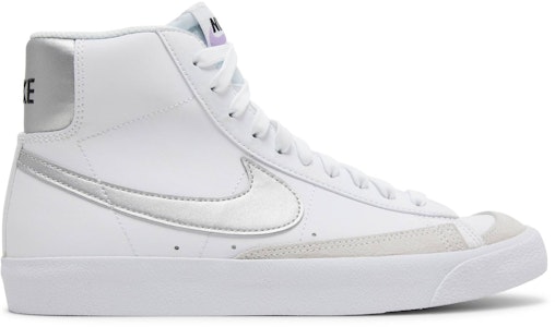 (JR) ナイキ ブレーザー MID '77 (GS) 白/メタリックシルバー DA4086-101 Buy (JR) ナイキ ブレーザー MID '77 (GS) 白/メタリックシルバー DA4086-101