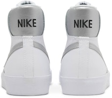 (JR) 나이키 블레이저 미드 '77 (GS) 화이트/메탈릭 실버 DA4086-101 Details for (JR) 나이키 블레이저 미드 '77 (GS) 화이트/메탈릭 실버 DA4086-101