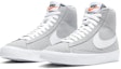 Lookbook (JR) Nike Blazer Mid '77 GS 'Kelabu Serigala' DD3237-001
