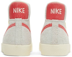 (JR) 耐克Blazer Mid '77 Premium GS "时间考验" DO7226-100 Details for (JR) 耐克Blazer Mid '77 Premium GS "时间考验" DO7226-100