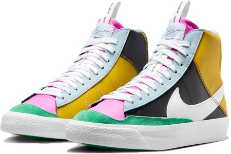 (JR) Nike Blazer Mid '77 SE GS 'Just Do It - Hitam Bronzine' FJ2952-001 Lookbook (JR) Nike Blazer Mid '77 SE GS 'Just Do It - Hitam Bronzine' FJ2952-001