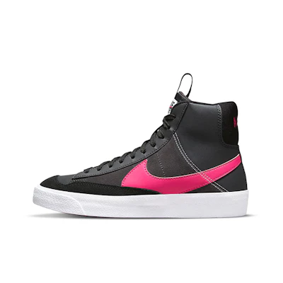 (Youth) Nike Blazer Mid 77 SE D Skate Shoes