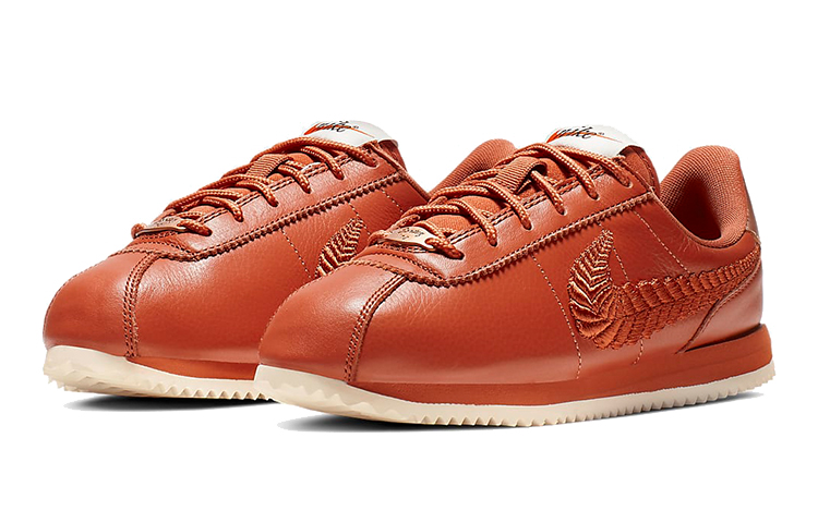 (Youth) Nike Cortez Basic PRM 'Embroidered - Dusty Peach' 圖 3