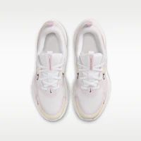Shop (JR) Nike Cosmic Runner SE 2 白色/漂白乾燥架/帆白/黑色 IV6224-100
