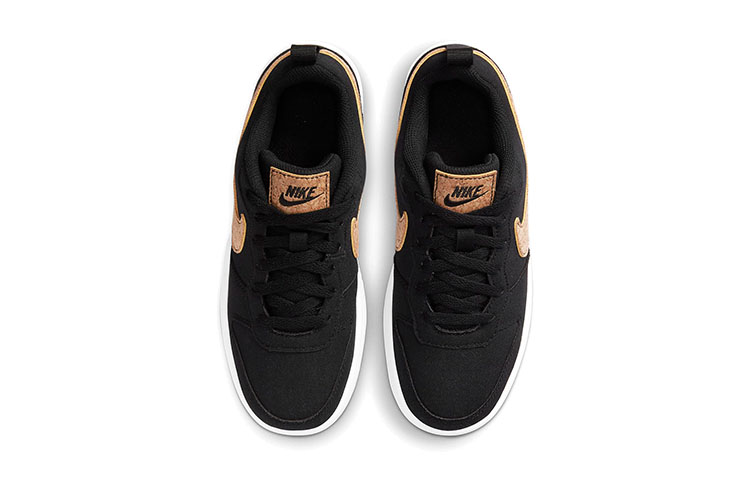 Shop Nike 法院區低筒2號帆布板鞋 GS 黑棕