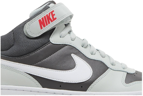 (JR) Nike Court Borough Mid 2 'Medium Ash Light Silver' Lelaki/Kasut Wanita CD7782-200 Order (JR) Nike Court Borough Mid 2 'Medium Ash Light Silver' Lelaki/Kasut Wanita CD7782-200
