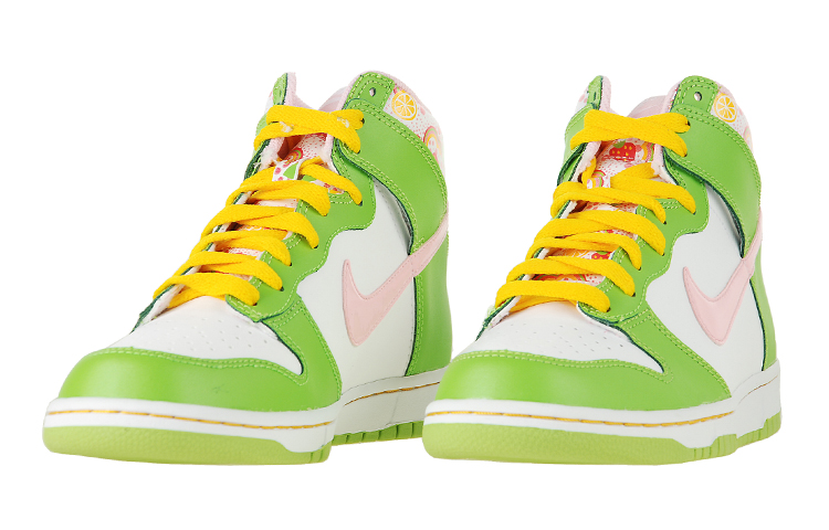 Lookbook (JR) 나이키 덩크 하이 그린 스니커즈 (Nike Dunk High Green Sneakers) 316604-162