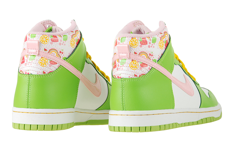 Shop (JR) 나이키 덩크 하이 그린 스니커즈 (Nike Dunk High Green Sneakers) 316604-162