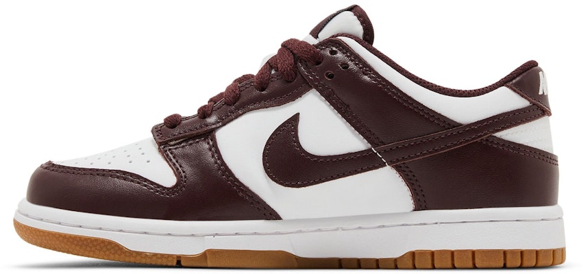 (JR) Nike Dunk Low 'Burgundy Crush Gum' Lelaki Wanita Sneakers HJ9282-100 Lookbook (JR) Nike Dunk Low 'Burgundy Crush Gum' Lelaki Wanita Sneakers HJ9282-100