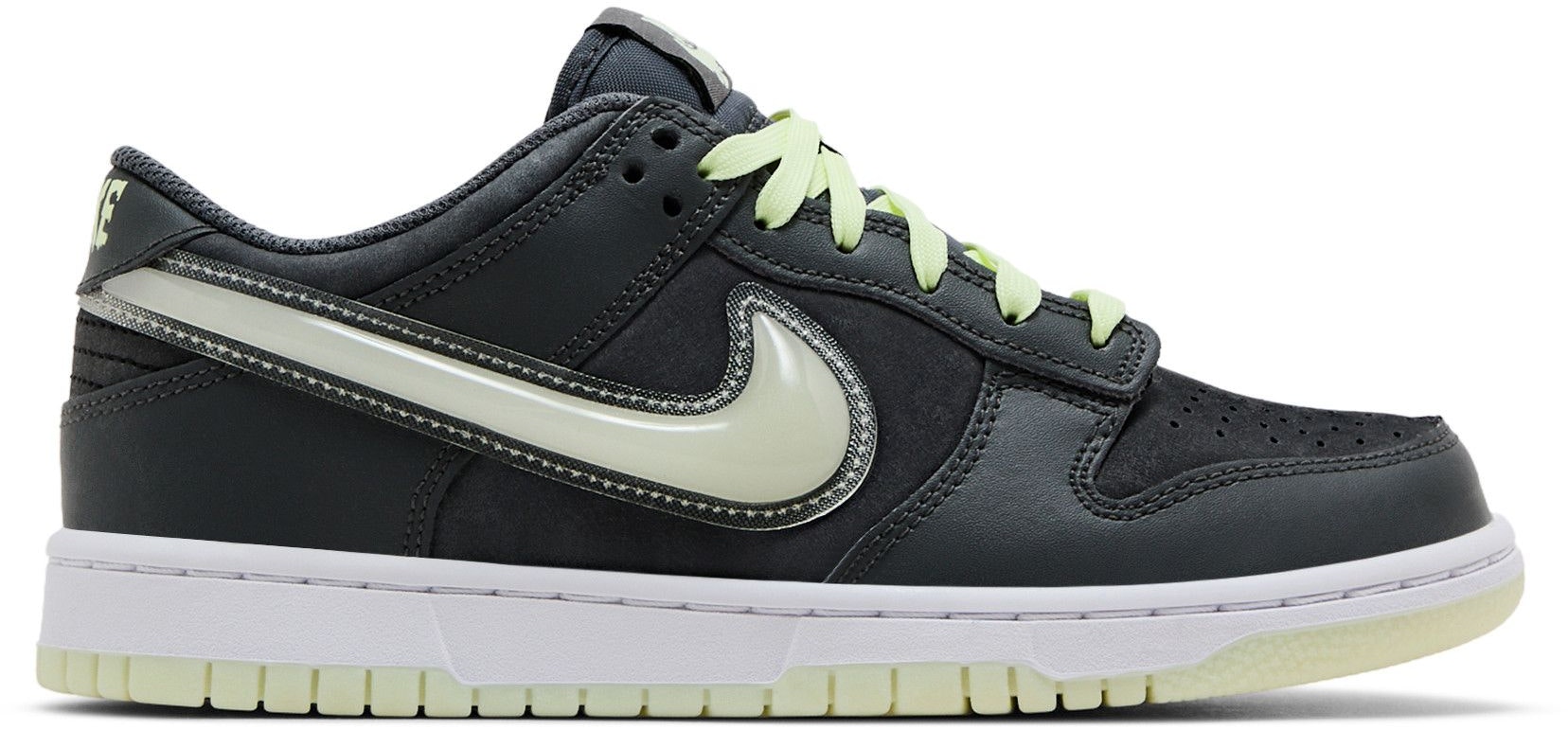 youth-nike-dunk-low-halloween-glow-in-the-dark-hq-3569-068