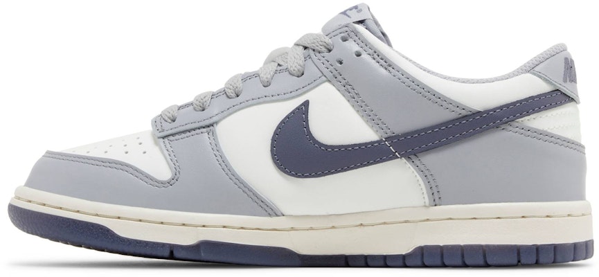 (Youth) Nike Dunk Low 'Platinum Tint Light Carbon' FB9109-101 Lookbook (Youth) Nike Dunk Low 'Platinum Tint Light Carbon' FB9109-101