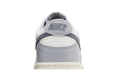 (Youth) Nike Dunk Low 'Platinum Tint Light Carbon' FB9109-101